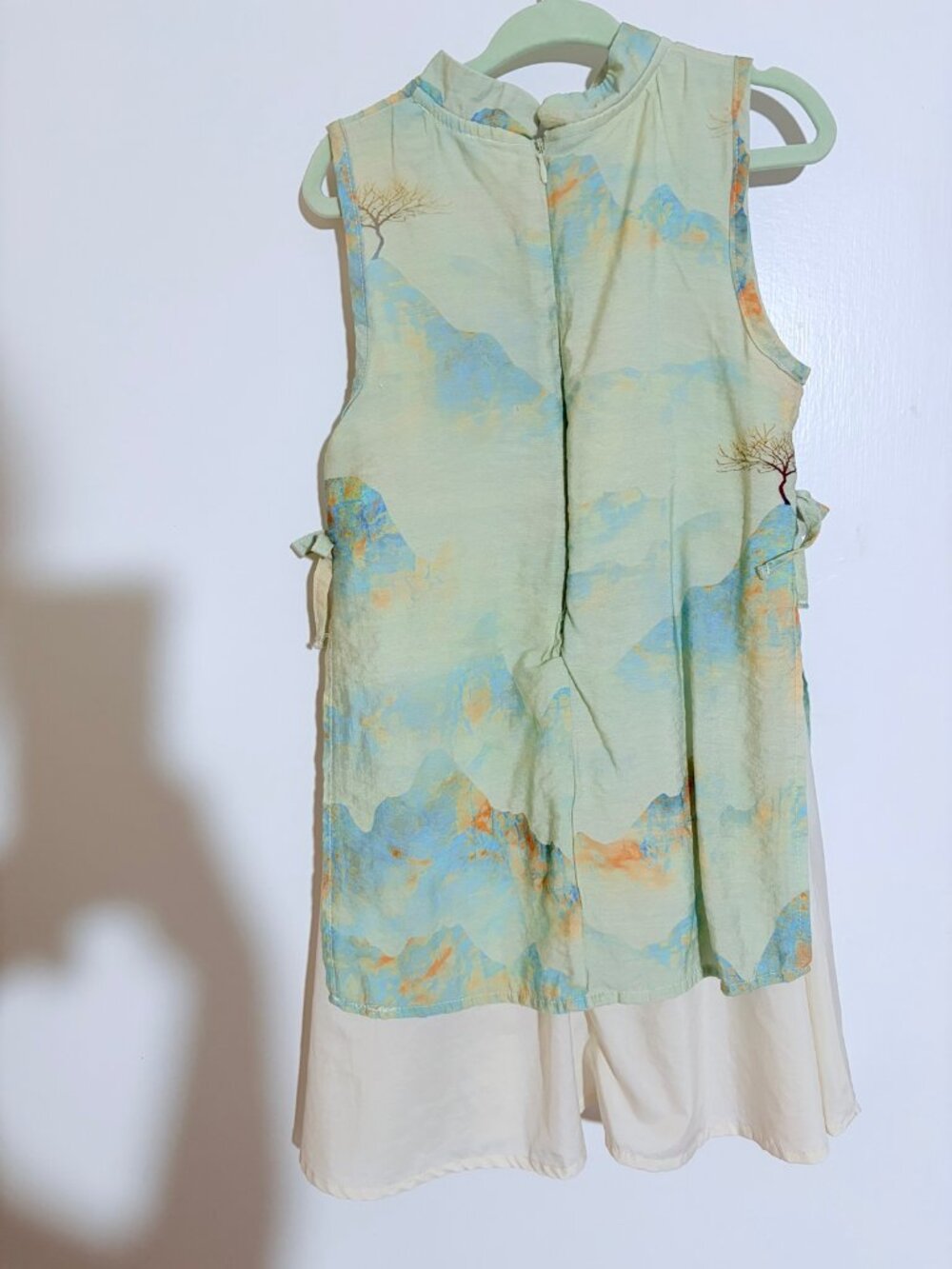 Girls qipao-style sleeveless top mountain print 4T